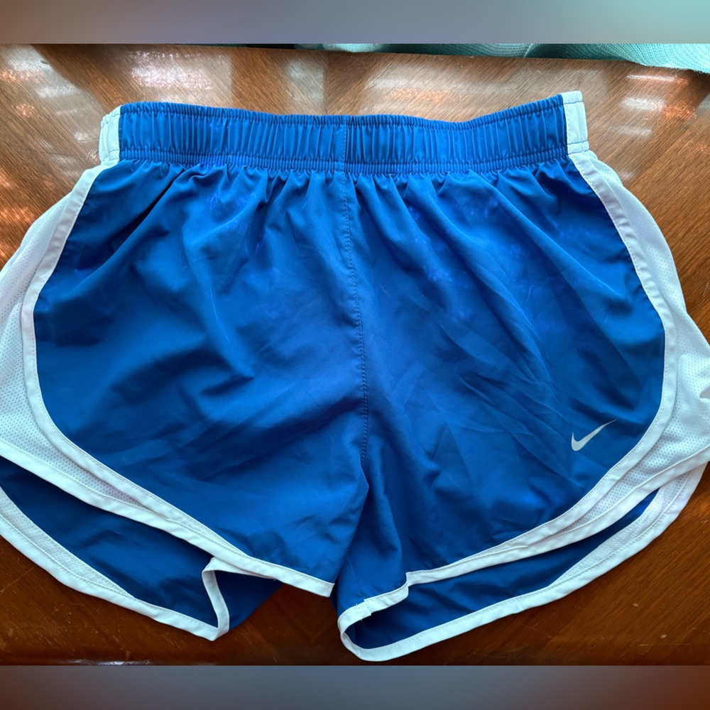 Nike Tempo running shorts in Royal and white